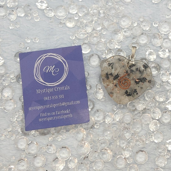 Orgonite Reiki Heart Pendants