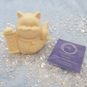 Ivory Stone Lucky Cat